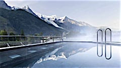 Chamonix's new spa with views on Mont Blanc 